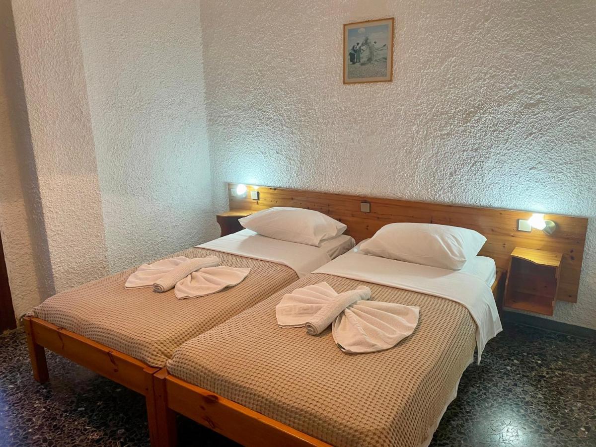 Hotel Lefka à Kolymbari Extérieur photo