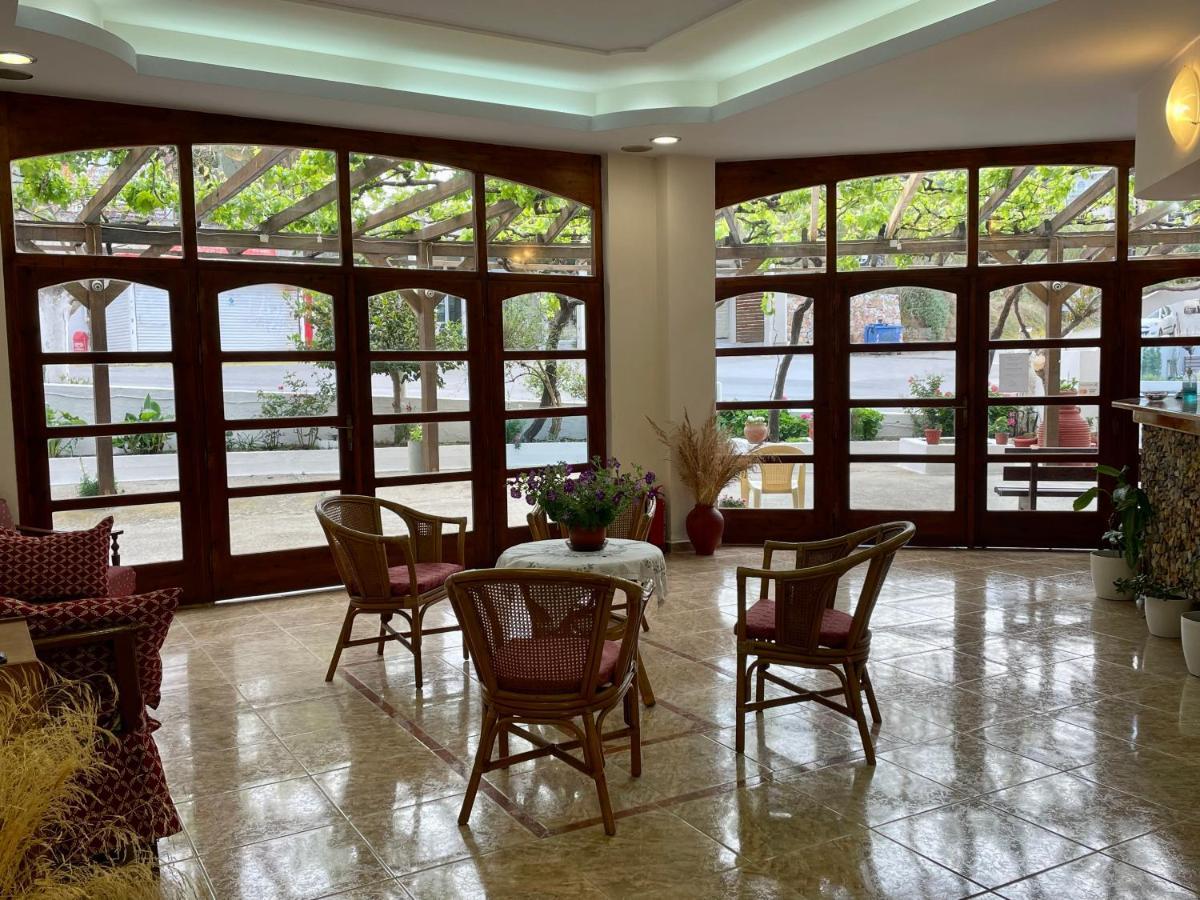 Hotel Lefka à Kolymbari Extérieur photo