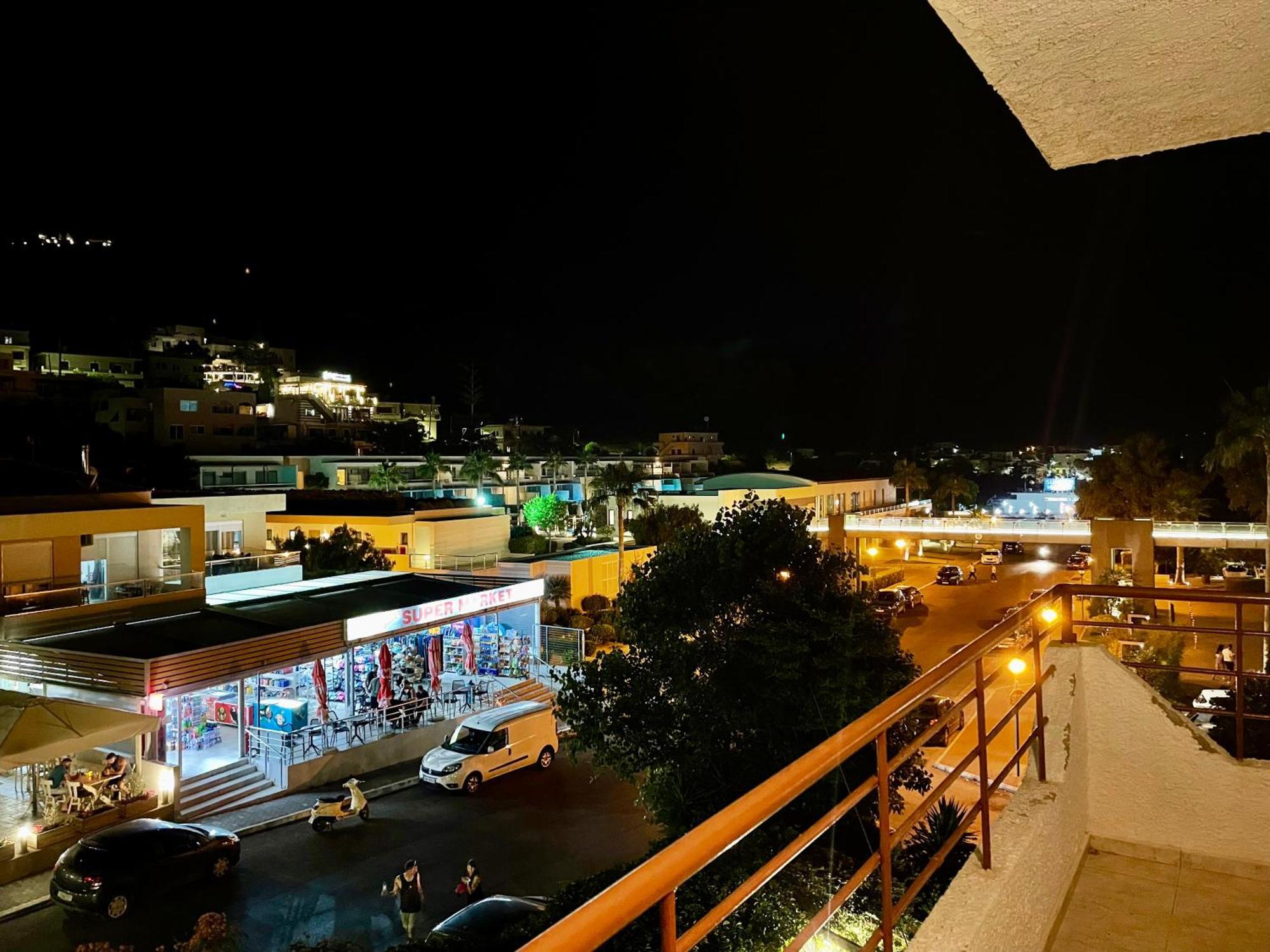 Hotel Lefka à Kolymbari Extérieur photo