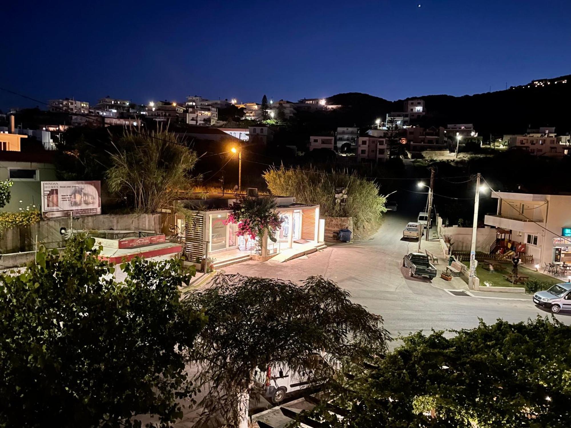 Hotel Lefka à Kolymbari Extérieur photo